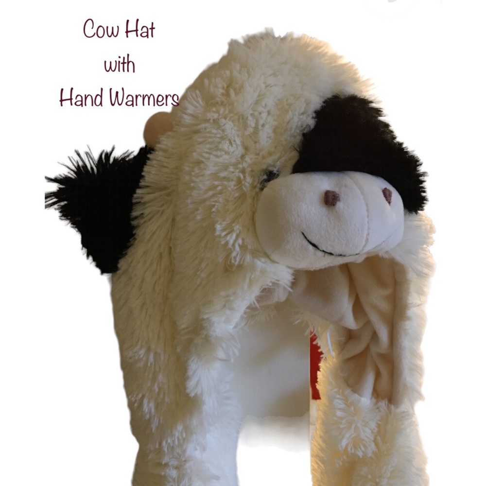 New with tags! Fully Lined Animal Hat 🐮 with Attached Handwarmers